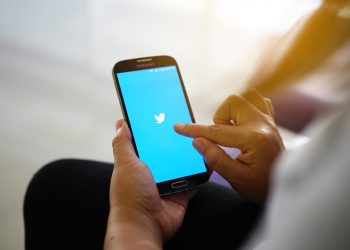 -twitter-tem-lucro-de-us-513-mi-e-amplia-receita-e-base-de-usuarios-no-1o-tri