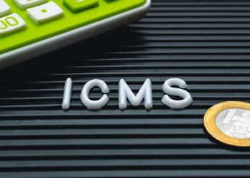 São Paulo propõe suspensão de dívida com União por 2 anos para zerar ICMS de combustível