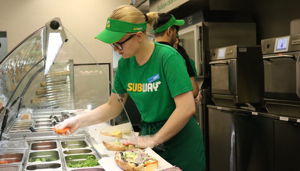 Superintendência do Cade aprova aquisição da Subway no Brasil pela Zamp