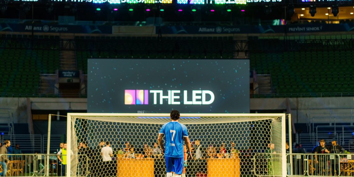 Copa The LED