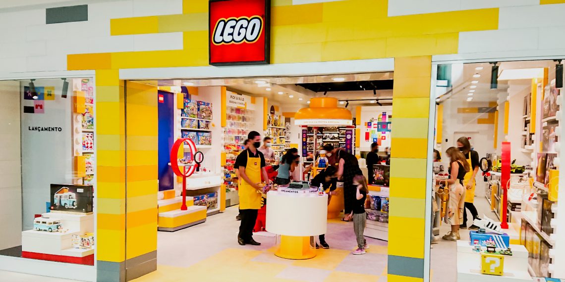 Lego inaugura no Shopping Villa Lobos, em São Paulo, 15ª loja certificada no Brasil