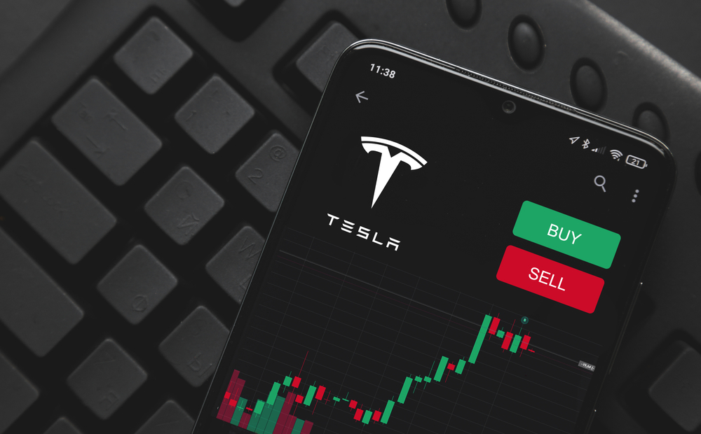 Nos EUA, Musk vende quase US$ 7 bilhões em ações da Tesla