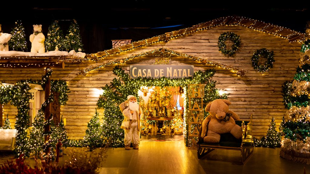 Havan inaugura Casa de Natal na loja matriz com espaços instagramaveis