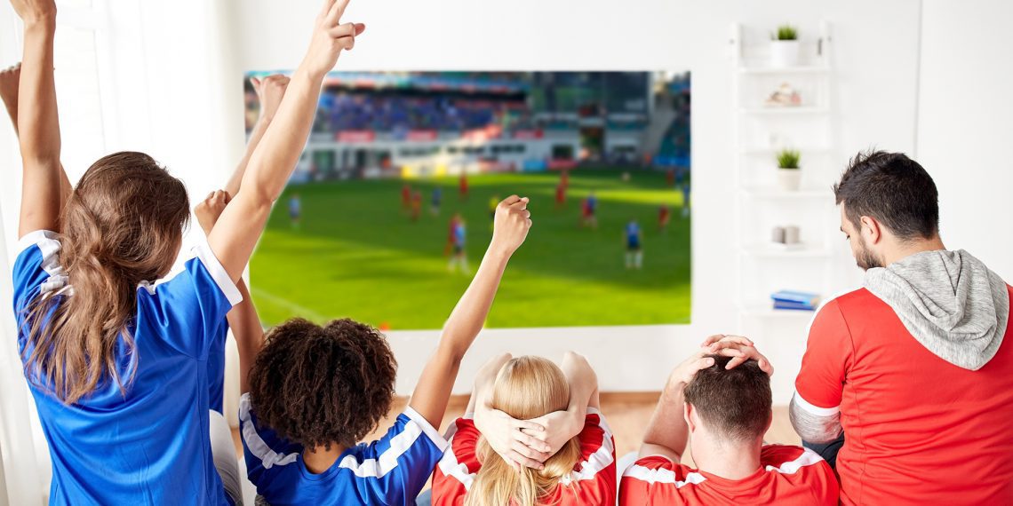 Vendas online de home-theaters, projetores e TVs aumentam com a proximidade da Copa do Mundo