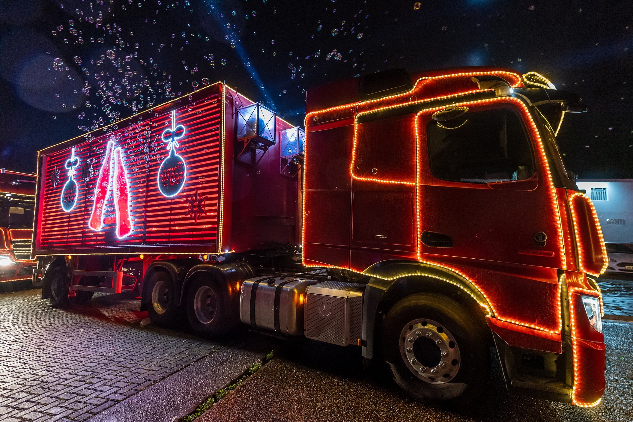 Caminhão Coca Cola Caravana Natal em Promoção na Americanas