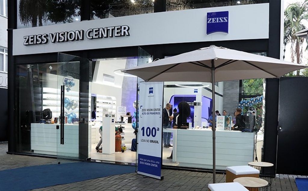 Zeiss avança com modelo de franquias e inaugura a 100ª ótica no Brasil