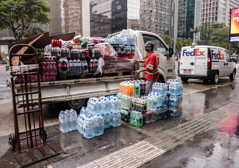 Prefeitura de São Paulo libera o transporte de alimentos do rodízio