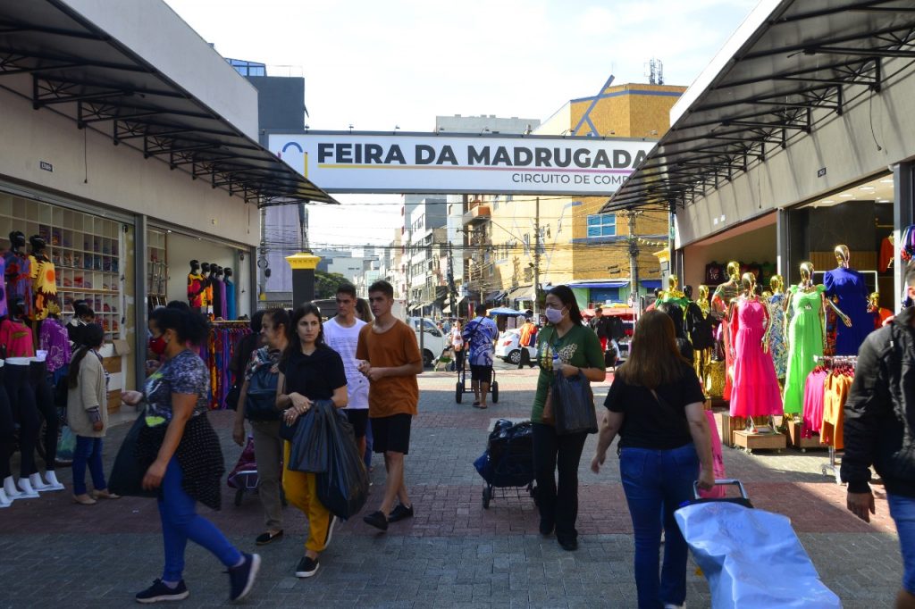 Circuito de Compras - Feira da Madrugada Brás São Paulo