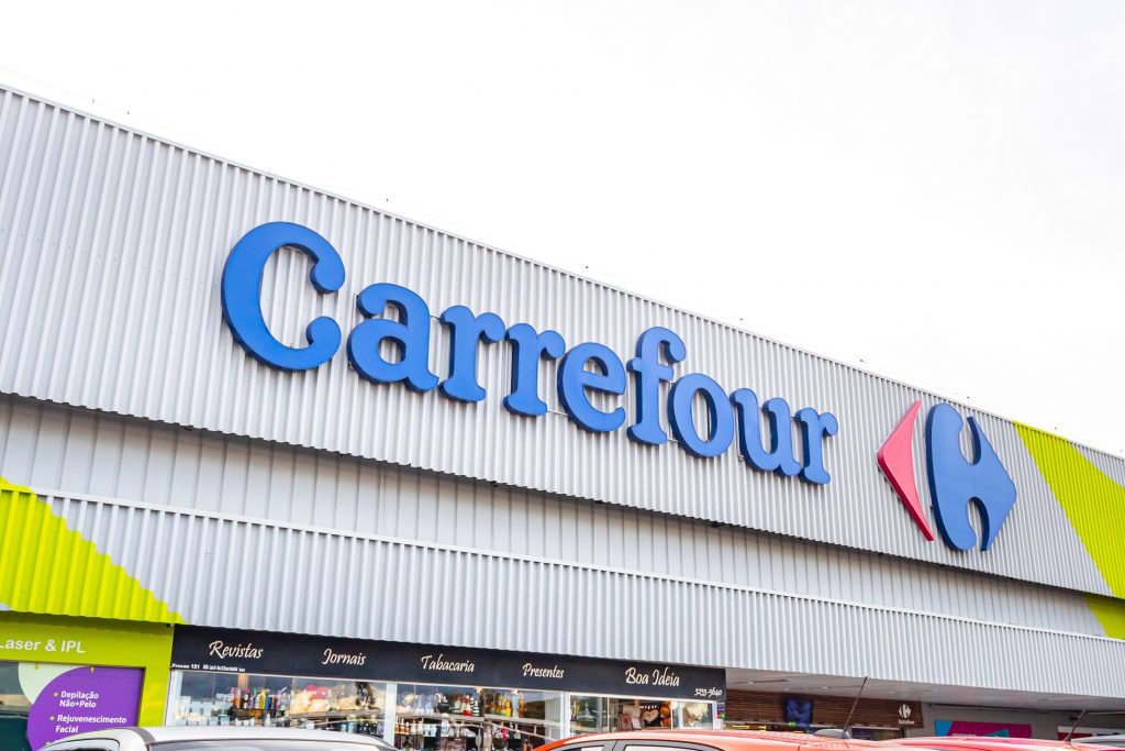 Carrefour lucra mais que o esperado e projeta crescimento do fluxo de caixa