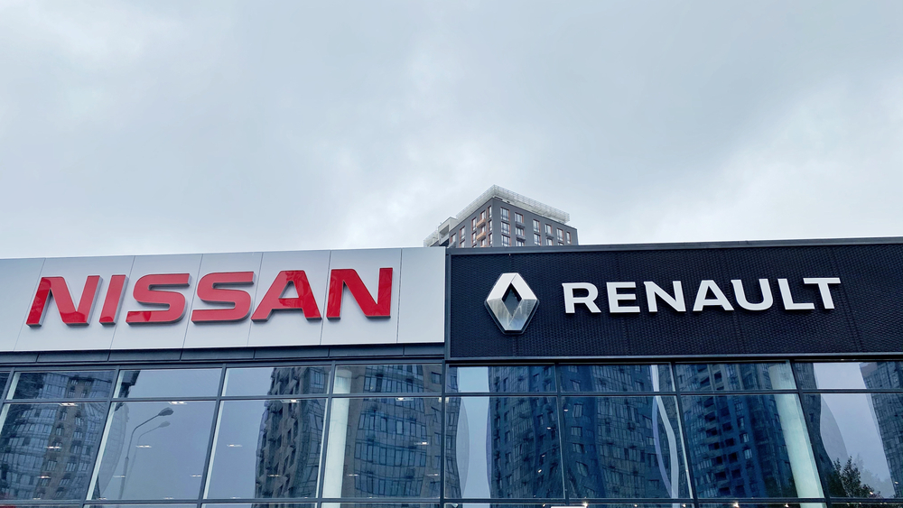 Renault deve reduzir participação na Nissan de 40% para 15%