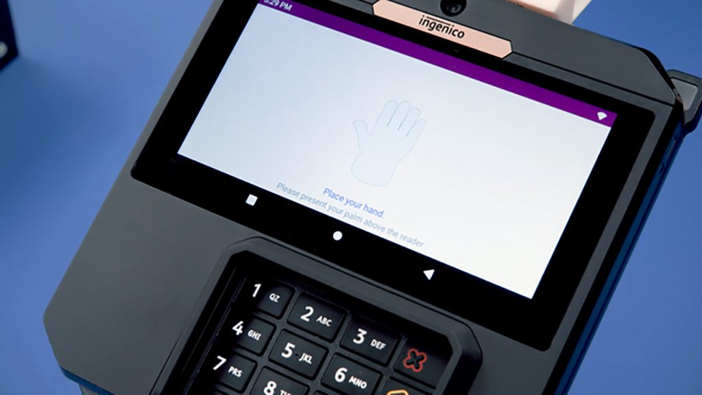 Pagamento biométrico via palma da mão promete menos risco de fraude