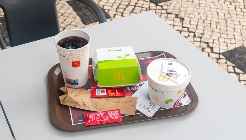 McDonald's lança primeiro hambúrguer à base de planta no Reino Unido e na Irlanda