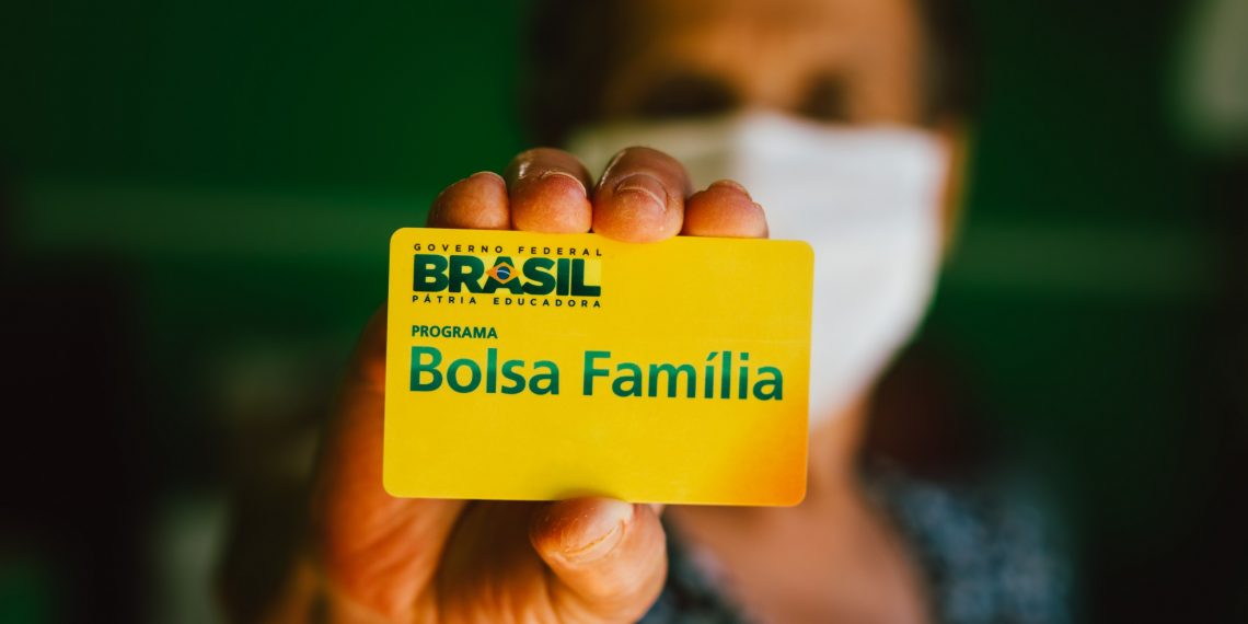 Caixa diz estar preparada para operar novo Bolsa Família a partir do dia 20