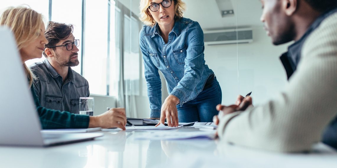 Mulheres não chegam a 40% dos cargos gerenciais, diz estudo da FGV