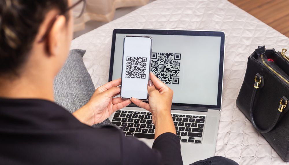 Empresas aderem ao Pix e pagamento por QRCode chega a 24%