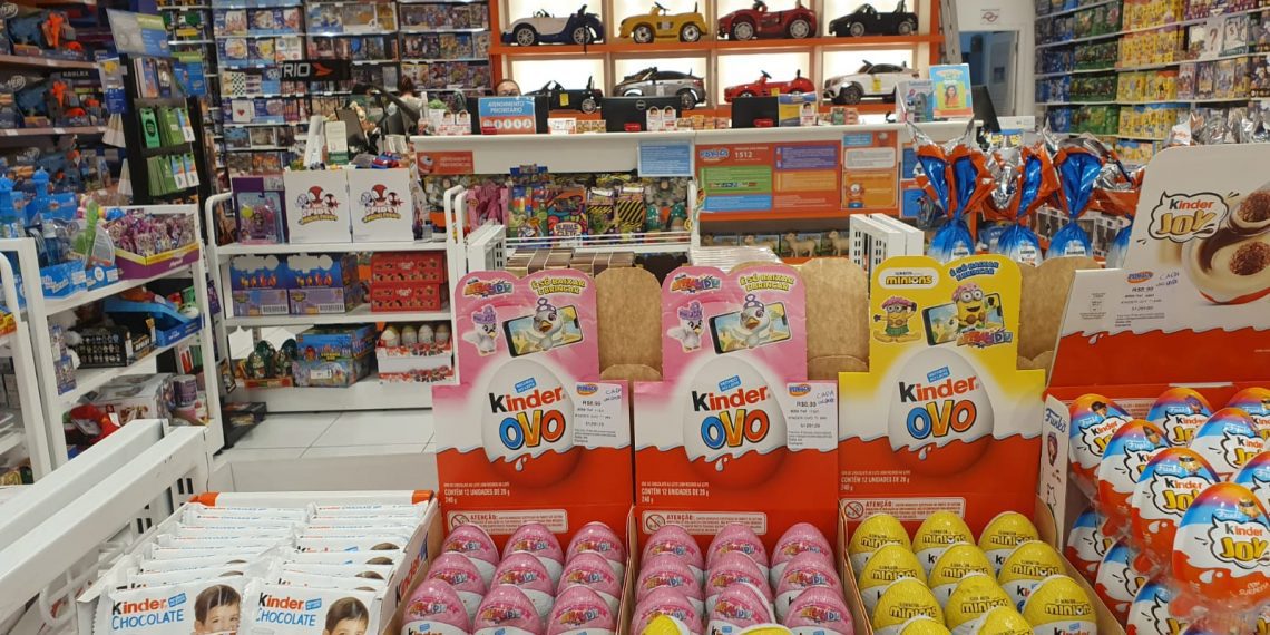 Lojas da Ri Happy e da PBKids passam a vender ovos de Páscoa. Foto: Aiana Freitas