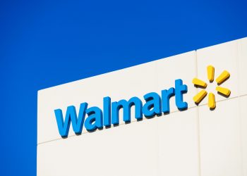 Walmart recolhe camarões vendidos nos EUA por suspeita de contaminação com Césio-137