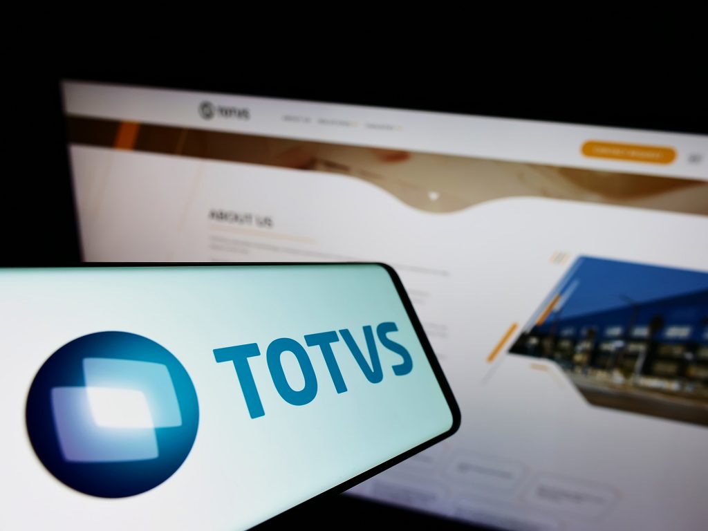 Empresa dedicada à otimização e automação de operações de e-commerce para o varejo físico e online reforça portfólio Totvs