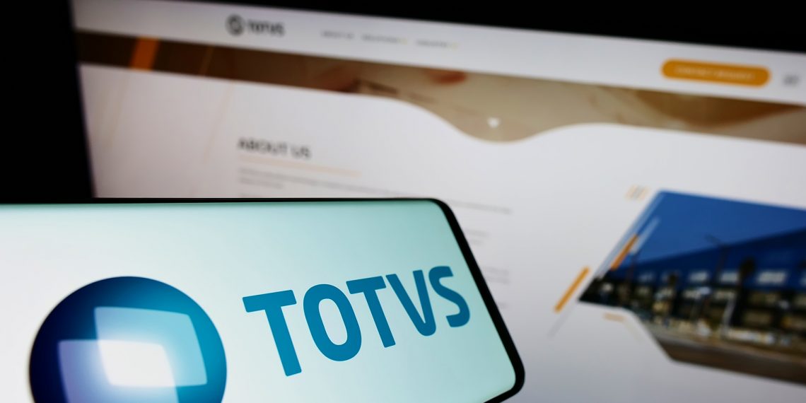 Empresa dedicada à otimização e automação de operações de e-commerce para o varejo físico e online reforça portfólio Totvs