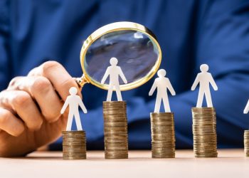 Prazo para empresas enviarem relatórios salariais começa nesta segunda