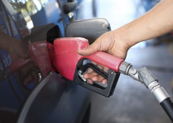 Procons iniciam mutirão para fiscalizar postos de combustíveis