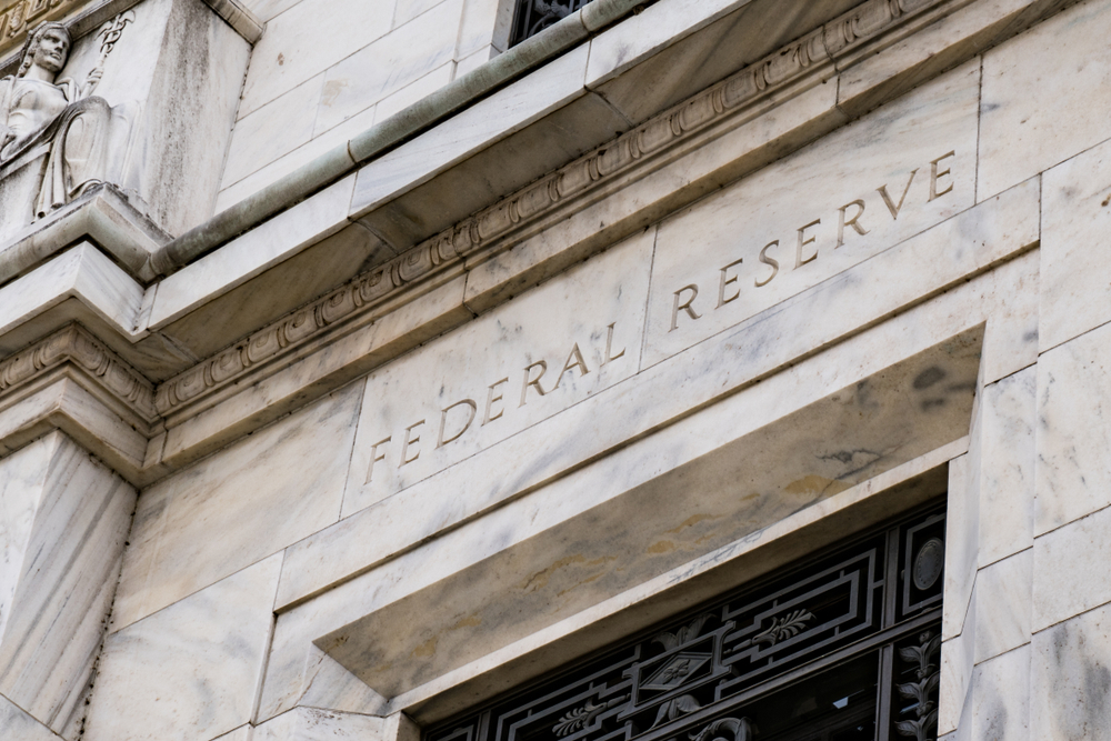 Relatório do Fed mostra aperto disseminado nas condições de crédito por bancos nos EUA