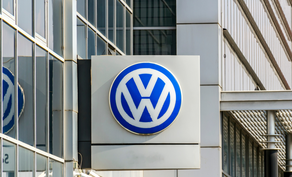 Volkswagen reduz produção em duas fábricas; paradas atingem metade das montadoras