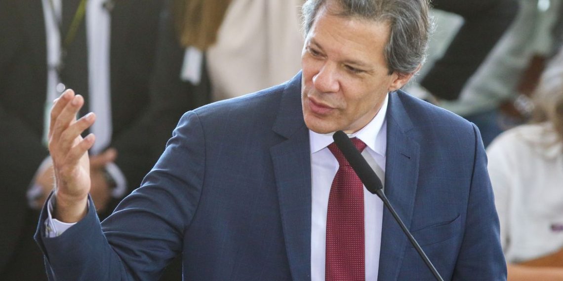 Haddad: importante sobre taxação de compras até US$ 50 é que Congresso participou do debate