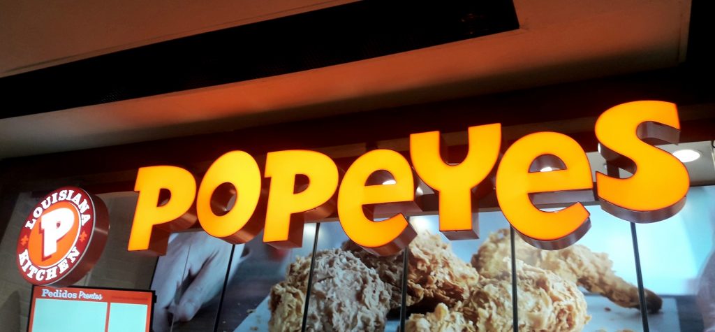 Zamp lança franquia da marca Popeyes na ABF Expo 2023