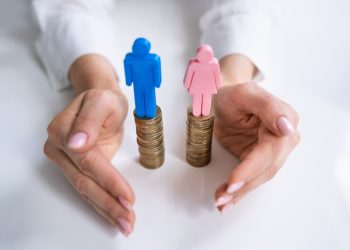 Homens ganhavam, em 2021, 16,3% a mais que mulheres, diz pesquisa