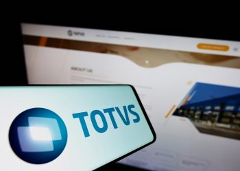 Totvs e Magalu firmam parceria para melhorar experiência de varejistas em marketplaces