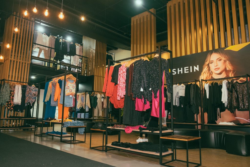 Shein inaugura terceira loja pop-up do ano no Rio de Janeiro