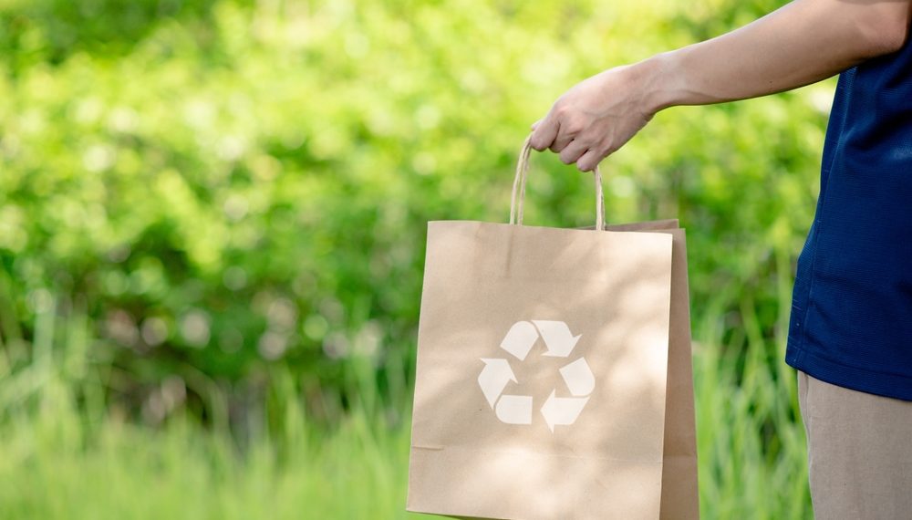 Consumidores priorizam o meio ambiente em suas compras sustentáveis