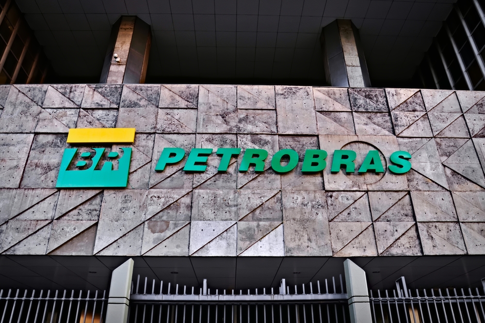 FUP: Petrobras tem de pagar R$ 20 bi a Petros e elevar presença de empregados na fundação