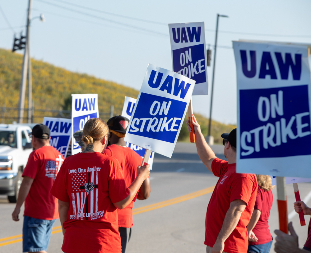 Nos EUA, sindicato expande greve para fábrica de SUVs da GM no Texas com 5 mil trabalhadores