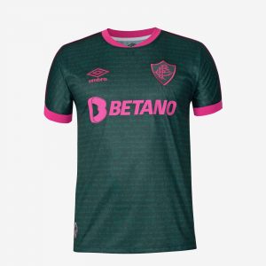 Loja oficial do Fluminense passa por repaginação e esgota novo uniforme