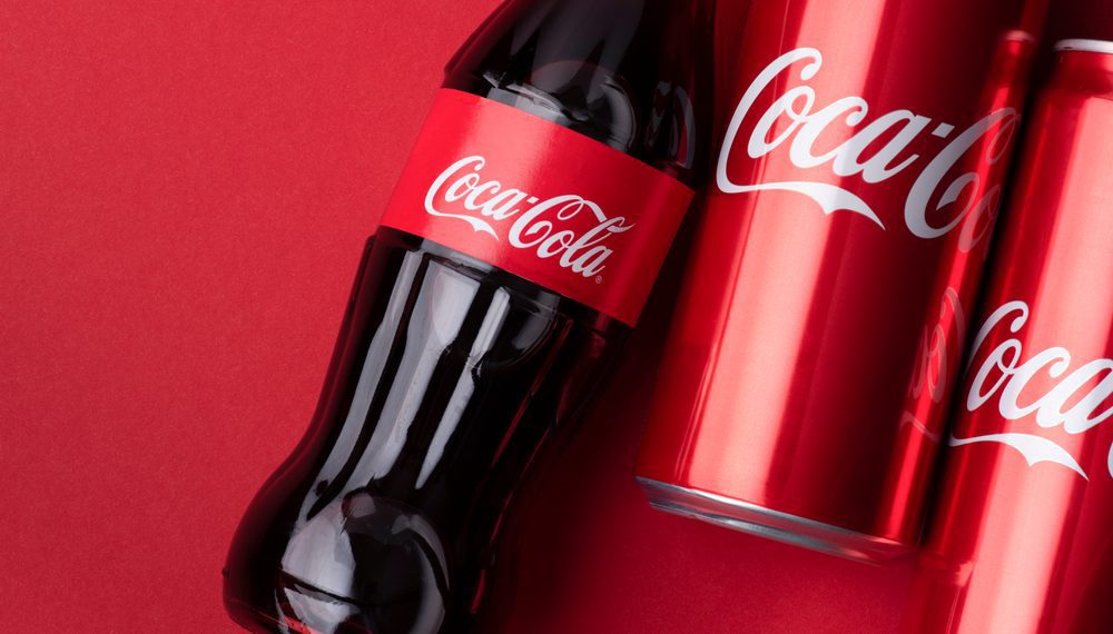 Coca-Cola supera previsões de lucro e receita no 3º tri