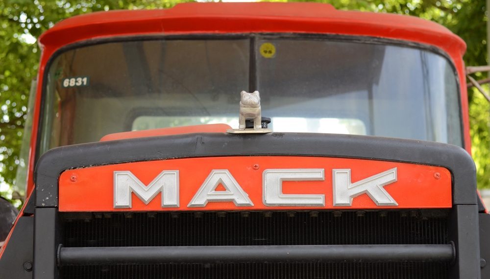 Sindicato dos EUA fecha acordo para evitar greve com Mack Truck