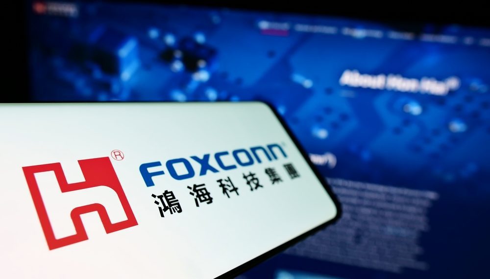 A Foxconn, uma das maiores fornecedoras da Apple, disse que está cooperando com autoridades chinesas, após uma mídia estatal chinesa informar que a empresa de eletrônicos enfrenta investigações por impostos e uso de terra na China.