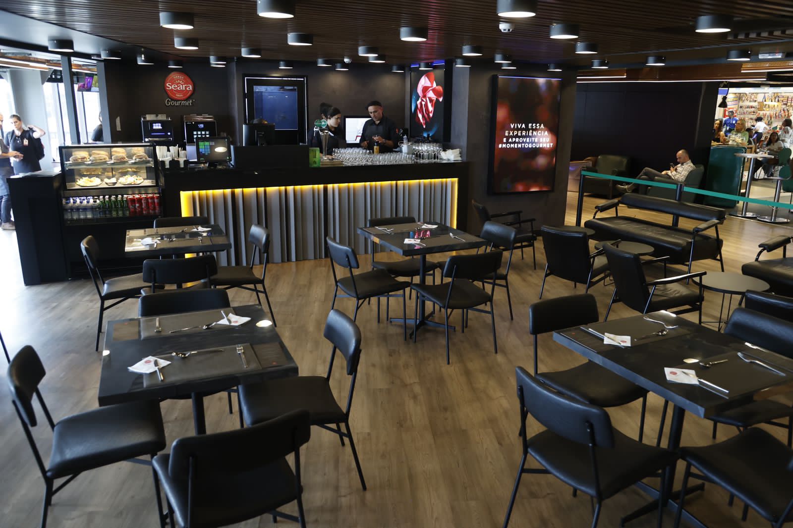 Seara Gourmet inaugura restaurante próprio no Aeroporto de Guarulhos - Imagem: Rafa Von Zuben/Divulgação