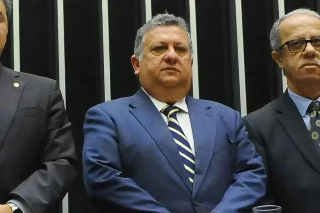 Caixa: Carlos Vieira toma posse na presidência do banco público