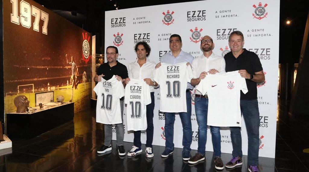 Ezze Seguros vai patrocinar o Corinthians para ampliar visibilidade no mercado brasileiro