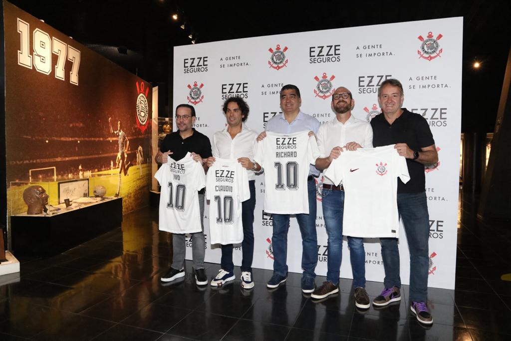 Ezze Seguros vai patrocinar o Corinthians para ampliar visibilidade no mercado brasileiro