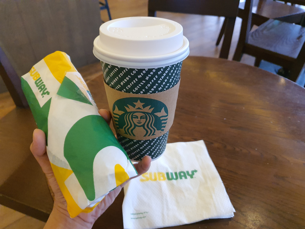Subway, do mesmo grupo da Starbucks, apresenta dívidas de R$ 482 milhões