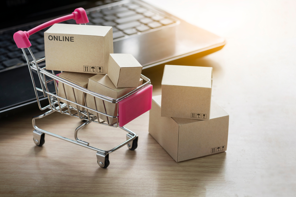 Decisão sobre taxação de compras online não sai mais este ano