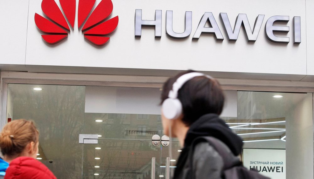 Na China, Huawei dobra lucro em 2023, mesmo com restrições dos EUA