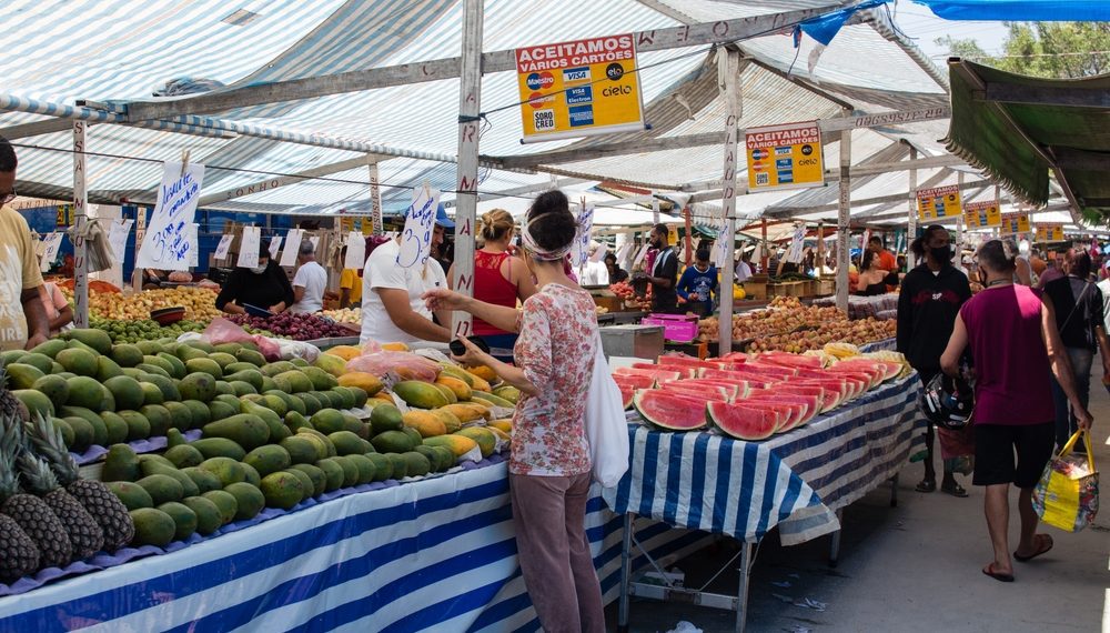 Cenoura, batata, banana, laranja ficaram mais caras em janeiro