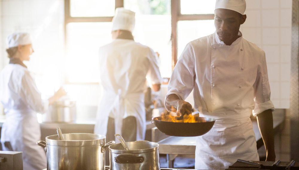 Sebrae irá capacitar mais de 200 bares e restaurantes em Minas Gerais