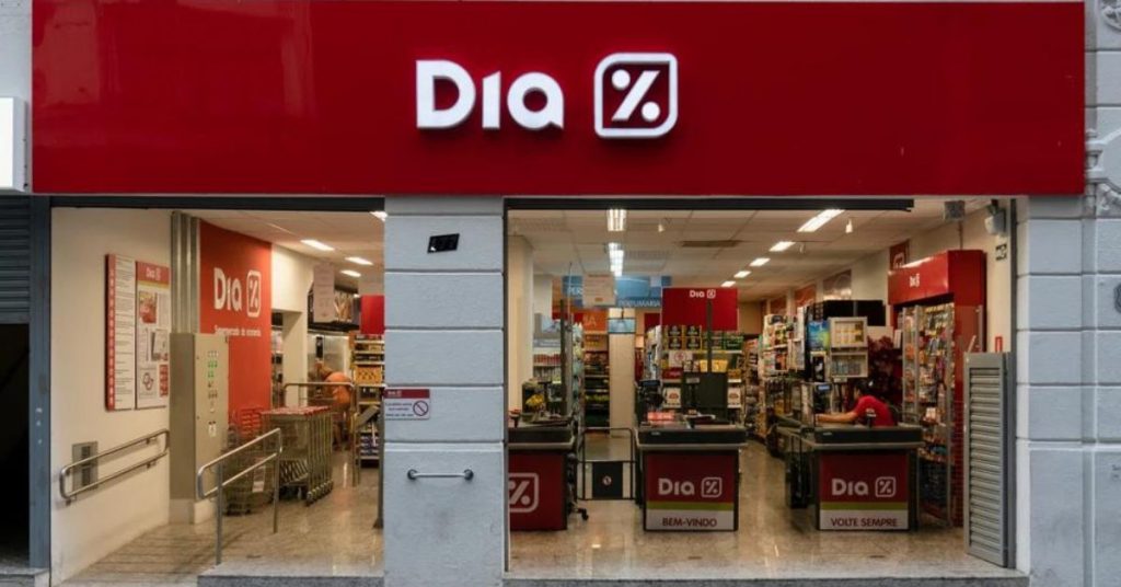 Banco Master fecha acordo para assumir a operação do Dia no Brasil