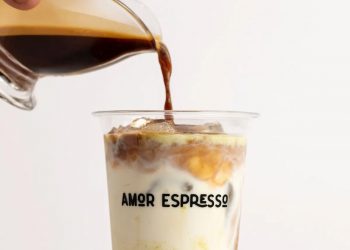 O Boticário transforma fragrâncias em drinks com opções alcoólicas e veganas